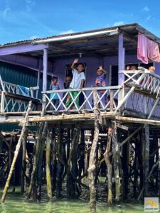 Tengeri cigány gyerekek