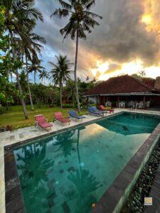 Karangasemi medencés resort