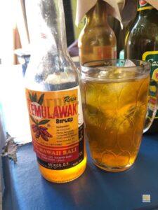 Temeluwak Coronás üvegben