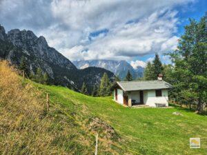 Ez is tetszik, de szerintem itt laknak