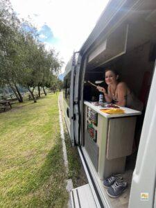 Készül az ebéd Juciban